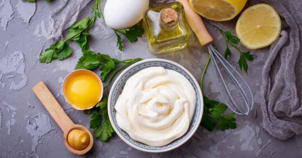 ¿Es sana la mayonesa o debemos evitar consumirla?