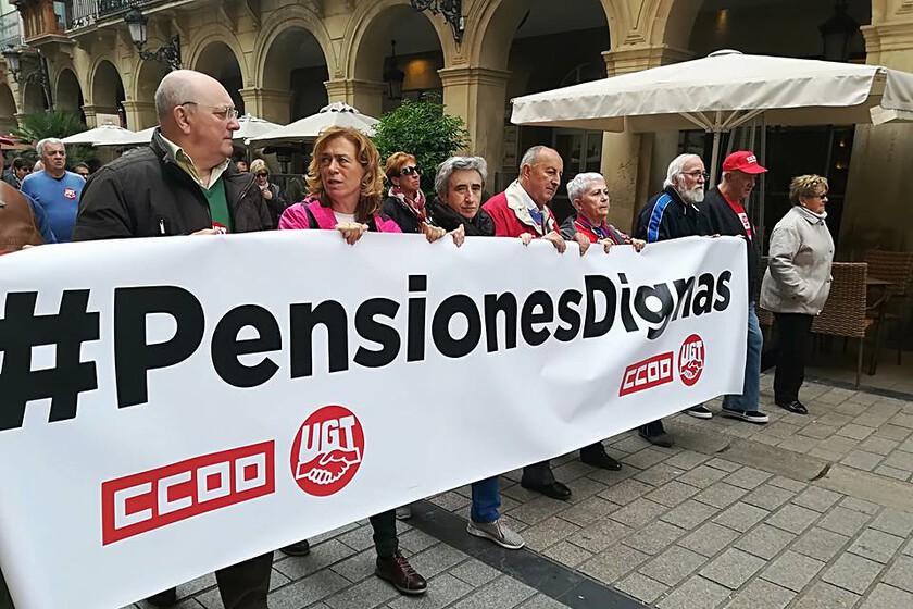 Más cotizaciones y más desempleo para no bajar ni un euro las pensiones de los boomers: un desastroso acuerdo intergeneracional